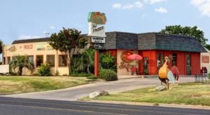 These 11 Old Restaurants In Austin Have Stood The Test Of Time