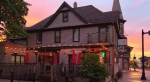 The Tiny Town Near Milwaukee With The Most Mouthwatering Destination Restaurant