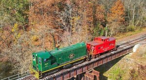 The Train Ride Through The New Jersey Countryside That Shows Off Fall Foliage