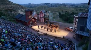 Grab Some Steak Fondue And Watch An Outdoor Musical At This Awesome Spot In North Dakota