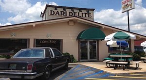This Classic Dairy Bar & Chicken Spot In Alabama Has Been Serving Delicious Eats Since 1971