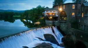 14 Restaurants In Vermont That Belong On Your Dining Bucket List