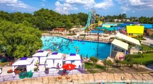 These 7 Waterparks Near Houston Are Going To Make Your Summer AWESOME