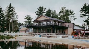 Seven Lakeside Restaurants In Massachusetts You Simply Must Visit This Time Of Year