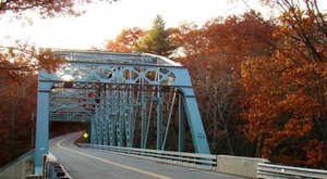 The Scenic Drive In Connecticut That Runs Straight Through The Charming Small Town Of Canterbury