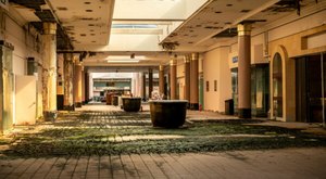 The Abandoned Montgomery Mall In Alabama Shows The Decline Of A Quintessential American Experience