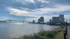 The French Quarter River Walk Might Be One Of The Most Beautiful Short-And-Sweet Hikes To Take In New Orleans