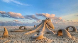The Incredible Gulf Coast Experience In Alabama Where You’ll Learn To Build Next-Level Sand Castles