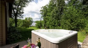 Soak In A Hot Tub Surrounded By Natural Beauty At This Cottage Near Detroit