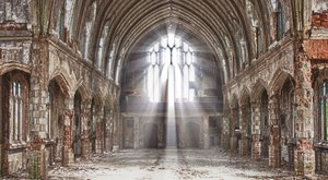 The Remnants Of This Abandoned Church In Detroit Are Hauntingly Beautiful