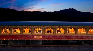This Wine Train In Northern California Puts A New Spin On Afternoon Tea In The Garden