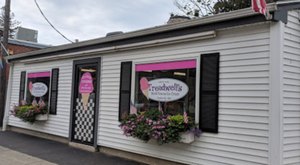Treat Yourself To Gigantic Portions of Ice Cream At Treadwell’s In Massachusetts