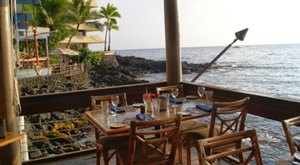 Enjoy An Upscale Dinner With A View At Huggo’s, An Oceanside Restaurant In Hawaii