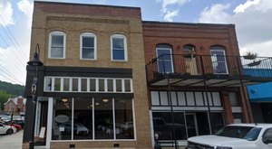 One Of The Best Restaurants In Alabama Is Hiding In This Small Town